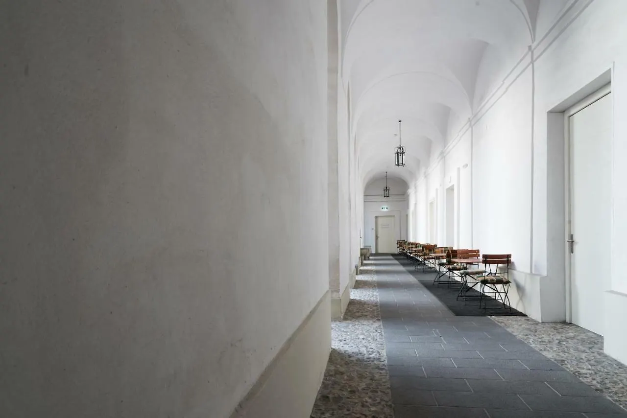 Gastehaus Im Priesterseminar Salzburg Guest House