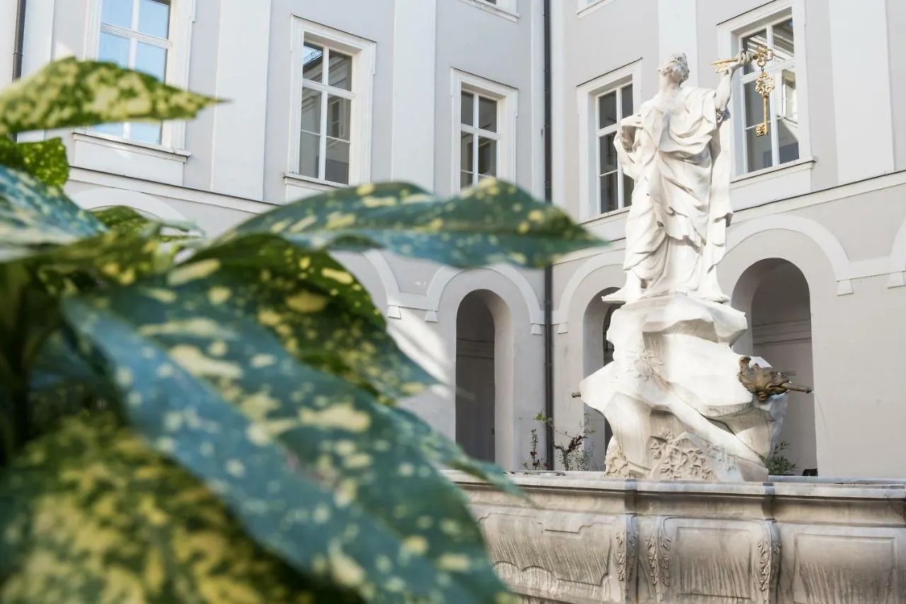 Gaestehaus Im Priesterseminar Salzburg 3*,